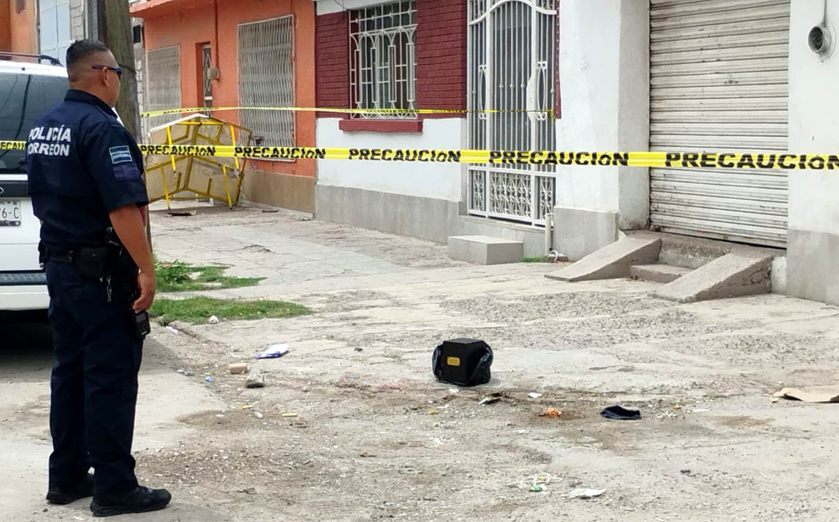 Abandonan urna en Torreón. | Foto: Especial