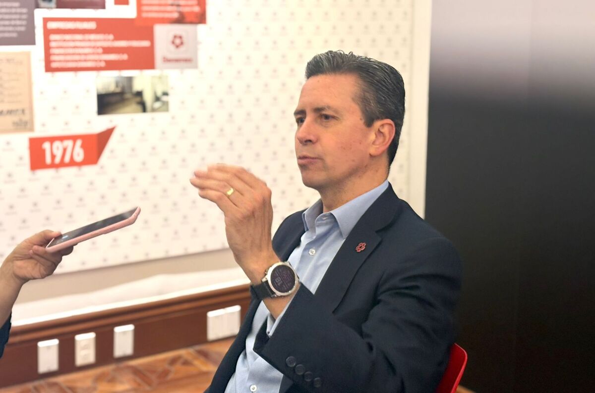 Un bróker hipotecario es un intermediario entre el cliente y los bancos que ofrecen créditos para comprar casa. | Foto: Especial