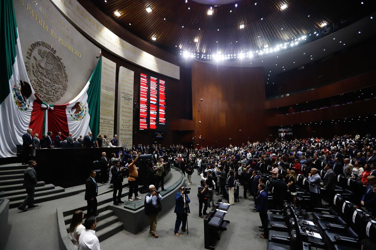 El Congreso abrió un periodo extraordinario para discutir y votar las iniciativas presidenciales en materia electoral. | Foto: Ariana Pérez