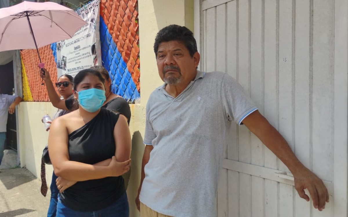 Reclaman que las menores ya no quieren ir a la escuela. | Mario Juárez