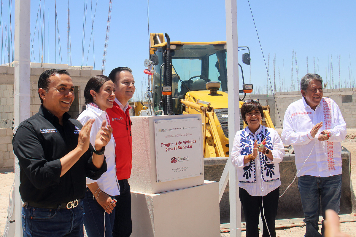 Colocación de primera piedra del Programa de Viviendas para el Bienestar en Gómez Palacio | Rolando Riestra