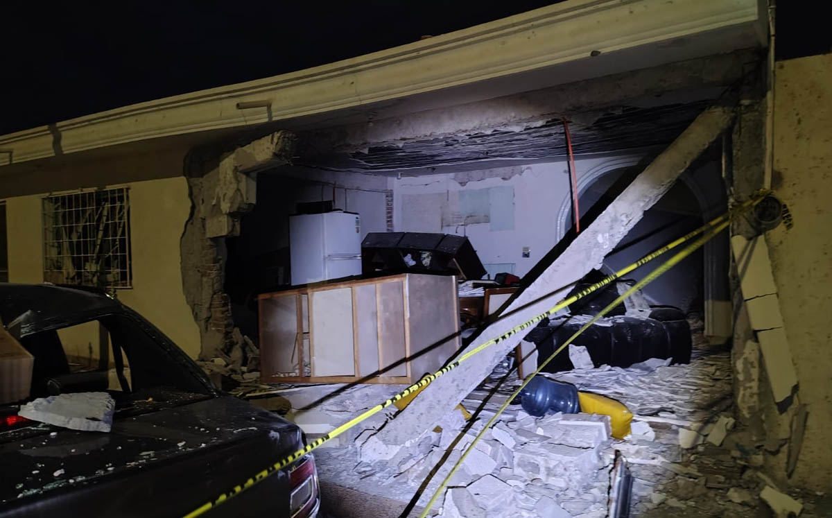 La explosión ocurrió presuntamente por una acumulación de gas. | Foto: Alejandro Escobedo