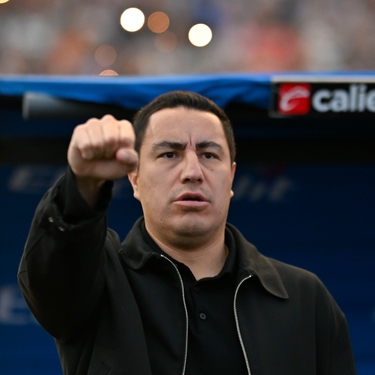 Hugo Sánchez, leyenda de Pumas, elogió el trabajo de Efraín Juárez como técnico y le aconsejó irse a Europa.