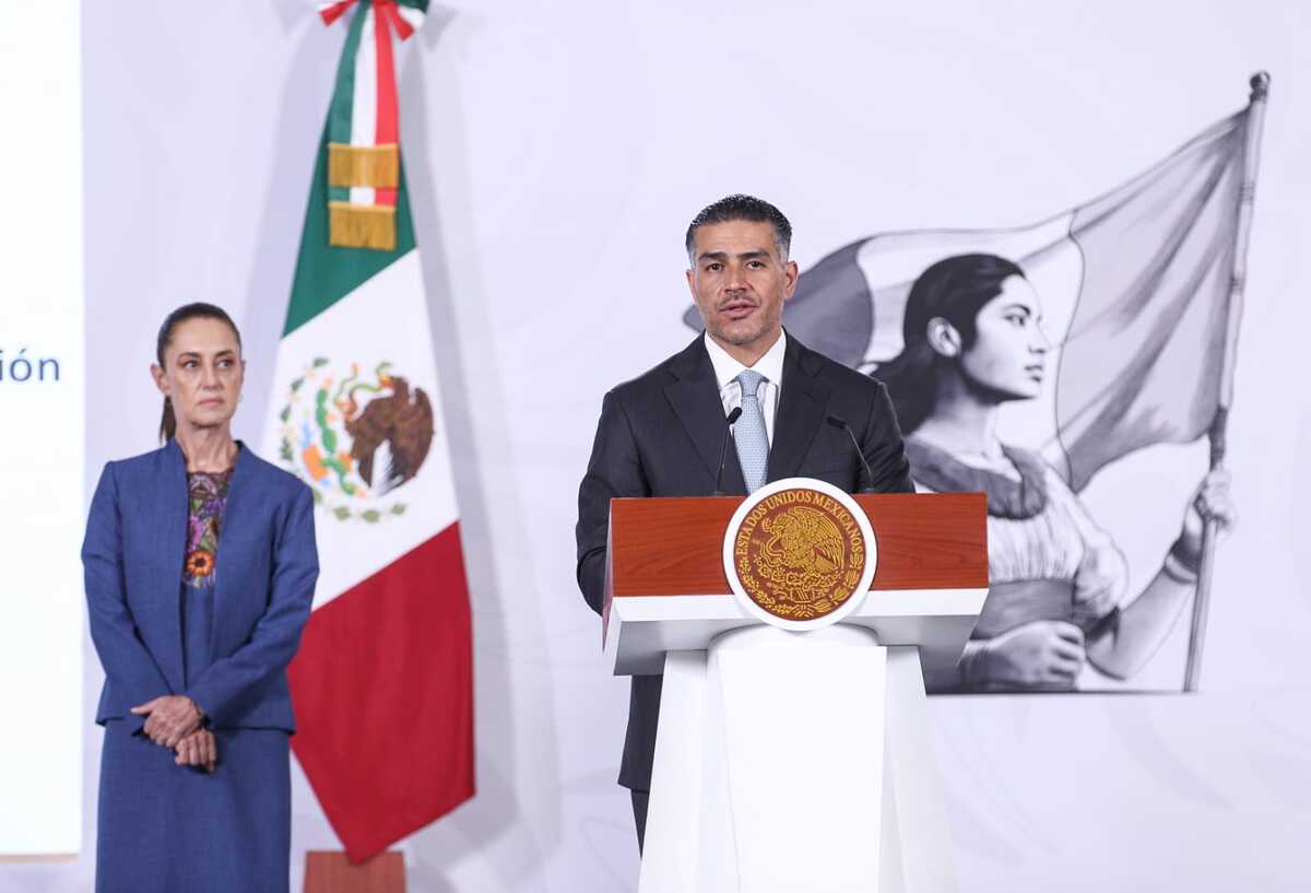 Omar García Harfuch indicó cuántos funcionarios y exfuncionarios han sido detenidos durante el sexenio. | Foto: Araceli López