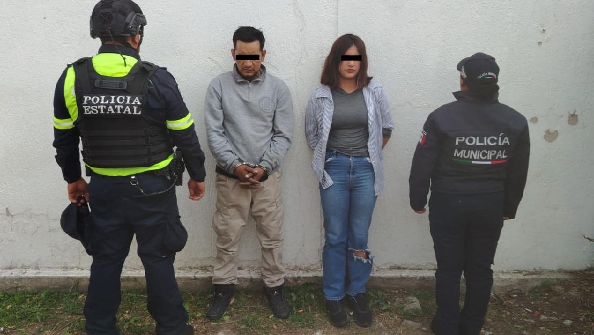 La pareja fue detenida en San José del Rincón con un arma larga y droga. | Foto: Especial