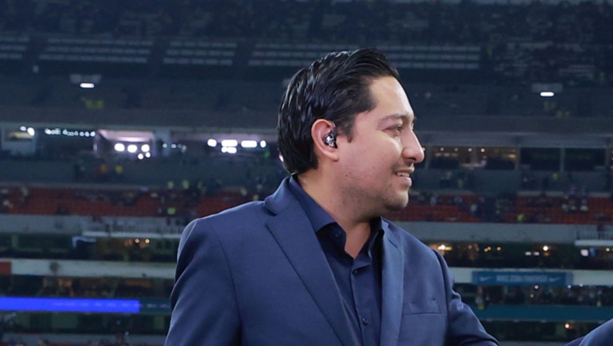 'Profe' Ibáñez estará pronto de vuelta en México, asegura David Faitelson (Imago7)