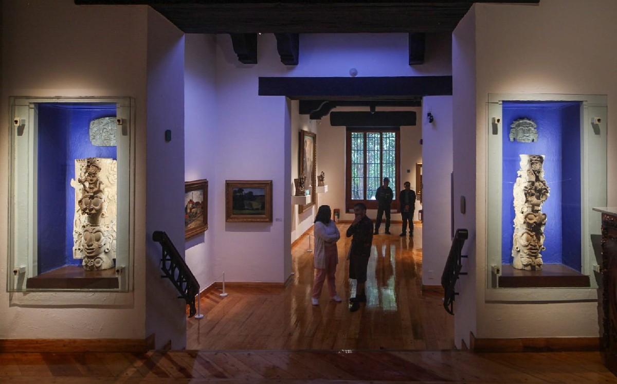 La colección incluye 98 obras de Diego Rivera y 26 de Frida Kahlo. FOTO: Araceli López