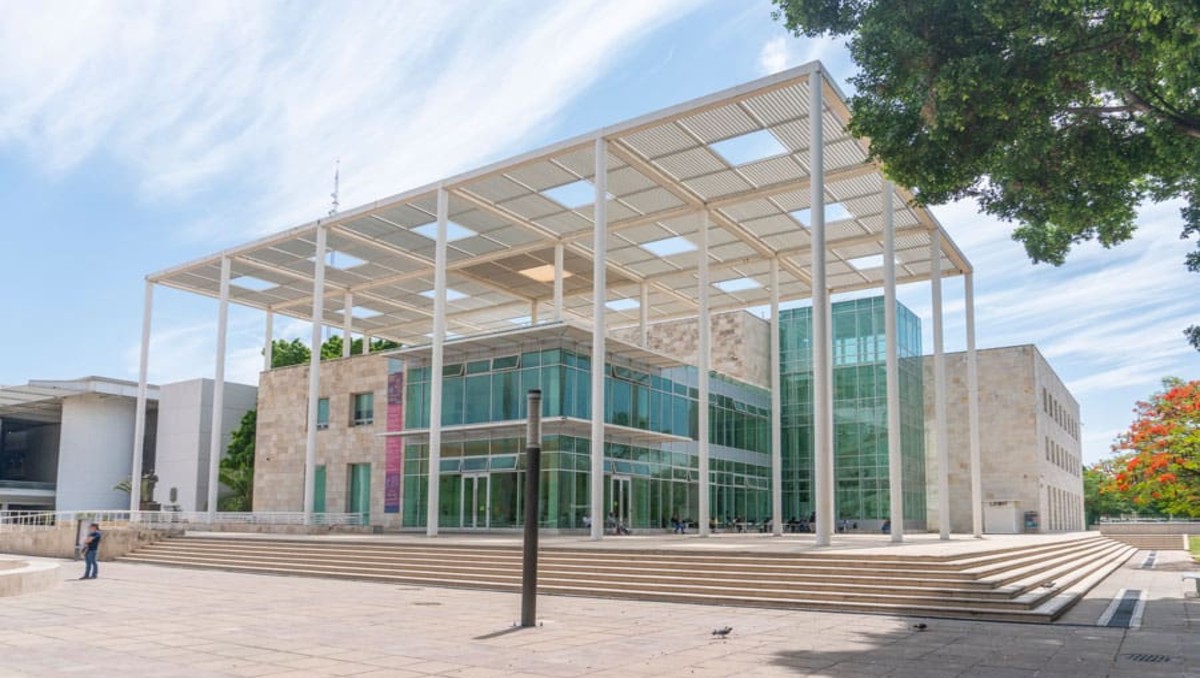 León: golpean y asaltan a joven en Forum Cultural | Especial