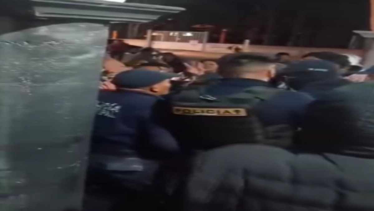 Pobladores de Tlachichuca 'linchan' a presunto ladrón | Especial