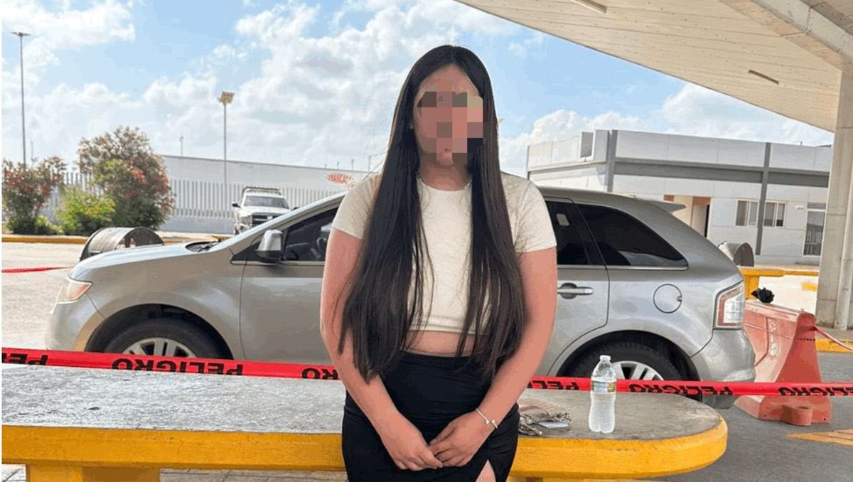 Detienen a mujer armada en puente internacional de Reynosa. | Cortesía