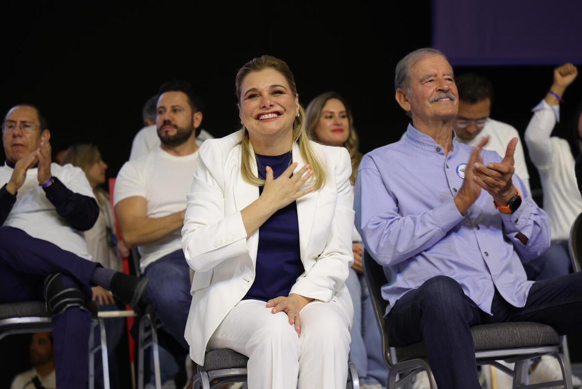 El evento en apoyo a Maru Campos se llevó a cabo en Chihuahua y estuvo acompañada por la dirigencia del PAN. | Foto: Especial