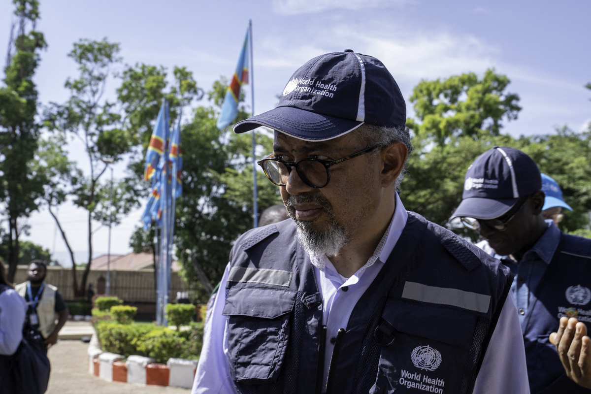 Tedros Ghebreyesus llega a Bunia ante expansión del ébola en RDC y Uganda | AFP