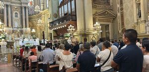 La Arquidiócesis de León realizó una celebración eucarística en la Catedral Basílica de Nuestra Madre Santísima de la Luz, presidida por el arzobispo de León, m