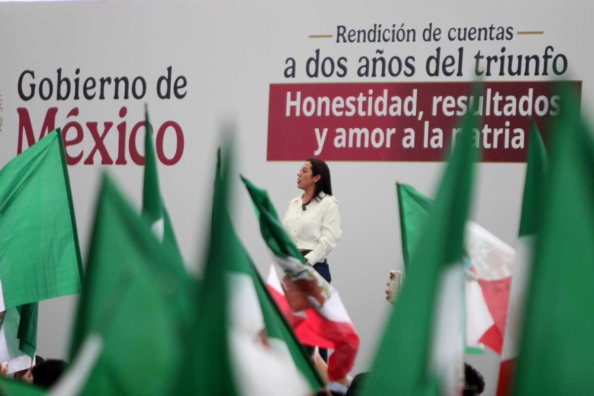 Betzabé Martínez en la Velaria de Gómez Palacio por segundo informe de Claudia Sheinbaum | Rolando Riestra
