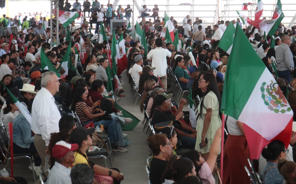 En Gómez Palacio se reúnen para Segundo Informe de Claudia Sheinbaum. | Foto: Rolando Riestra