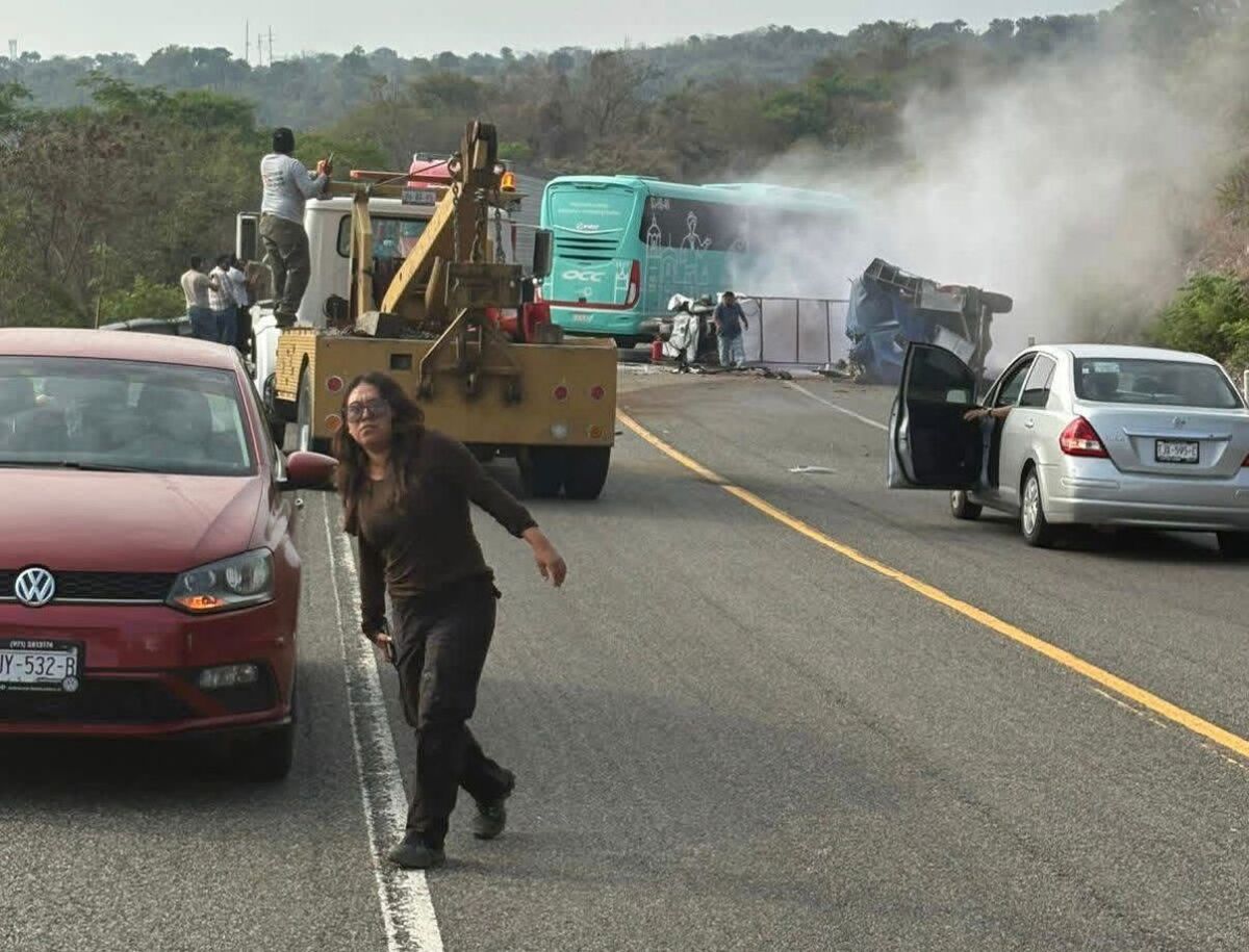 Accidente automovilístico en Oaxaca.| Foto: Especial