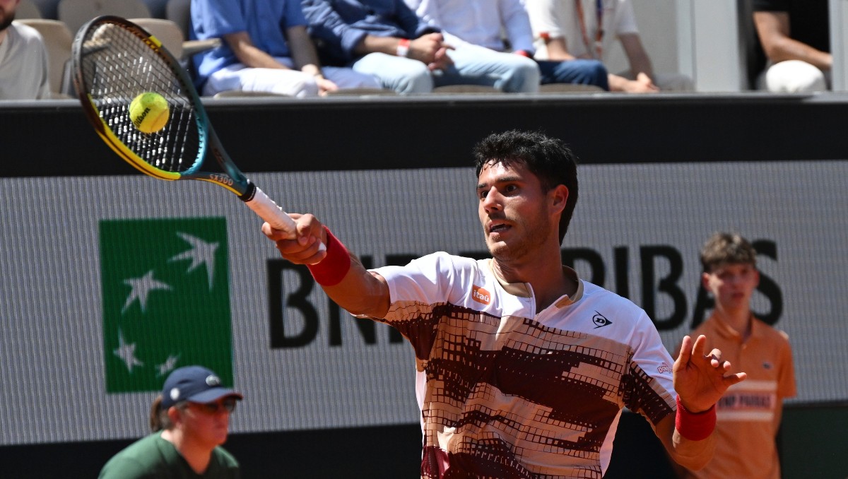 Roland Garros multa a Daniel Vallejo por comentarios sexistas sobre jueza (AP)