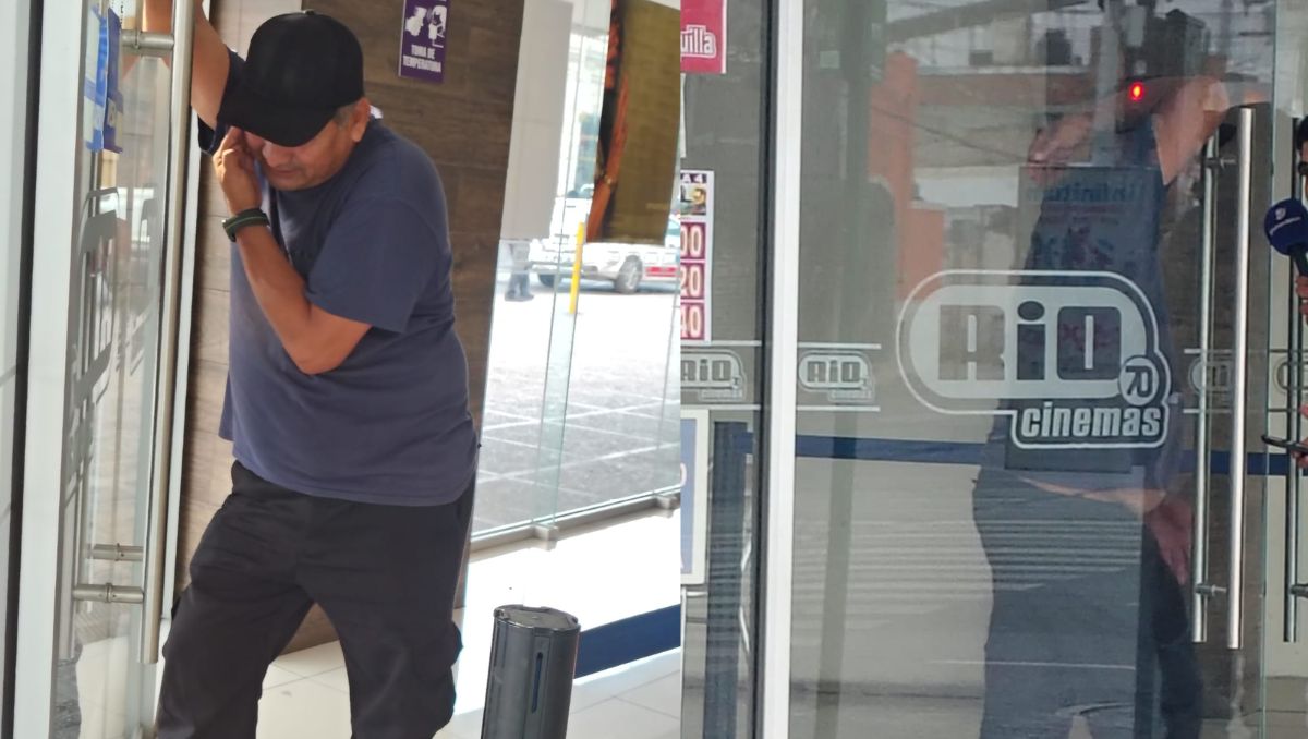 Autoridades acudieron al lugar tras el reporte de una persona encerrada, pero descartaron forzar los accesos | Agustín Martínez