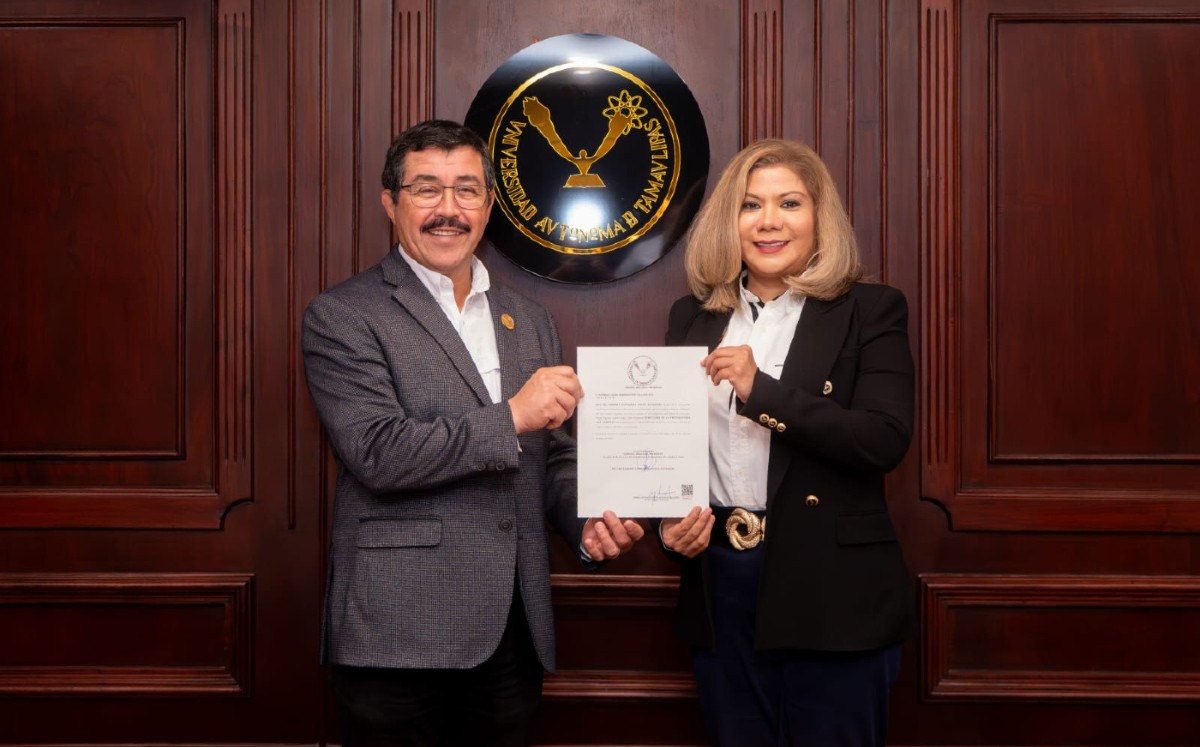 Designan directora de la nueva Preparatoria UAT Tampico. | Cortesía