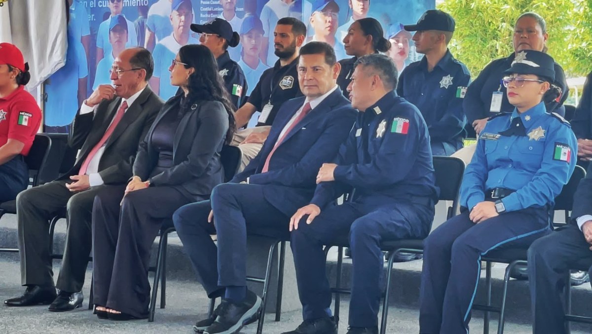 330 nuevos elementos se integran a labores de seguridad en Puebla | Jesús Zavala