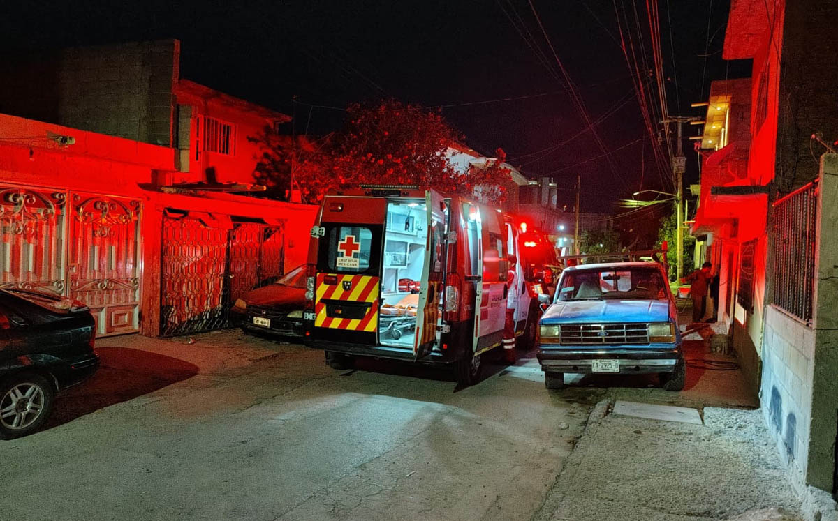 Hombre agrede a su pareja e hija en Torreón. | Foto: Especial