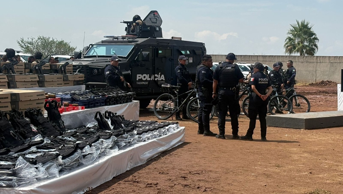 Patrullas, equipo táctico, motocicletas y bicicletas son parte del nuevo equipamento de la policía municipal de Tlaquepaque (Foto: Fátima Briceño)