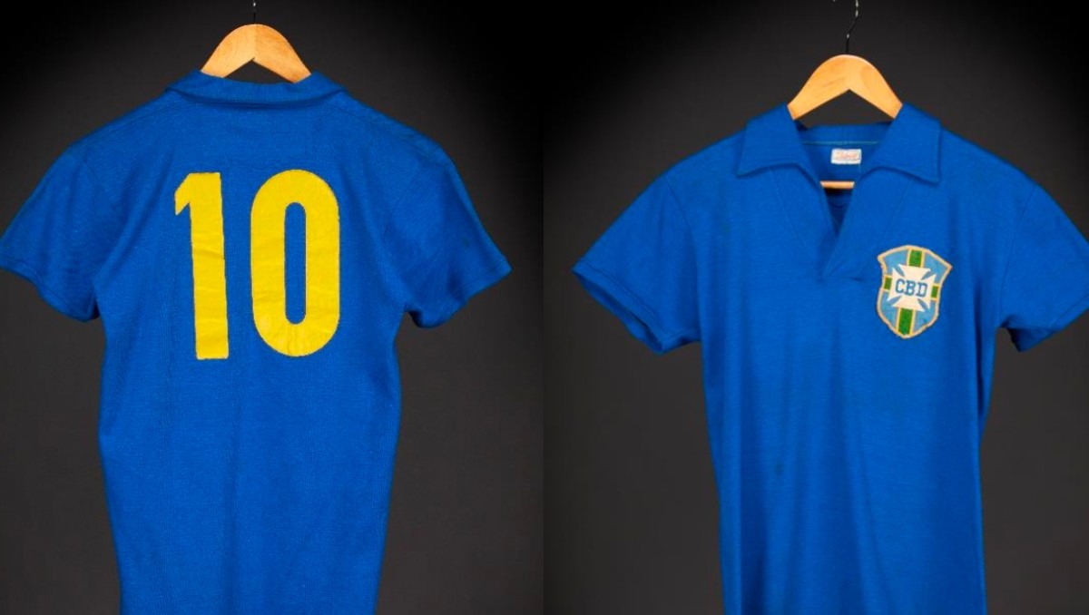 Subastarán camiseta de Pelé valuada en seis millones de dólares (AP)