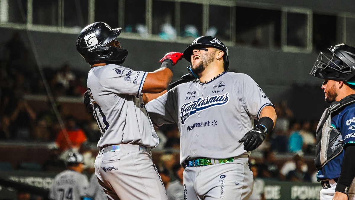 Sultanes de Monterrey vencen a Saraperos en el primer juego del Clásico del Norte (Cortesía)
