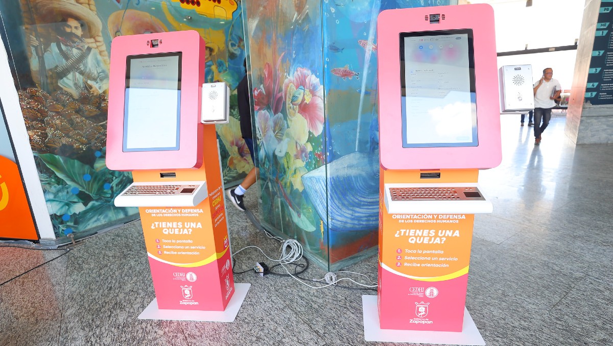 Zapopan instaló kioscos para quejas de derechos humanos y facilitar el proceso a visitantes  (Cortesía)