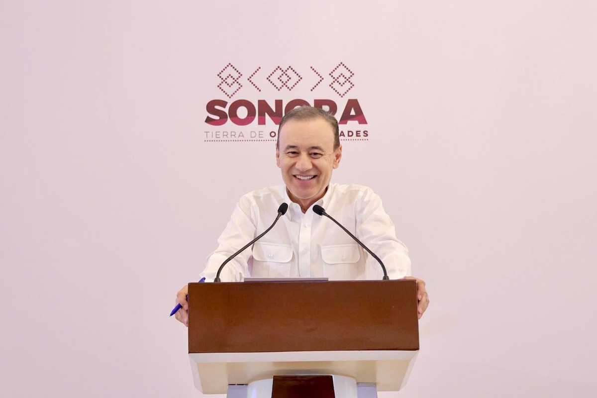 Durazo construye nuevo modelo de Protección Civil en Sonora. | Foto: Especial