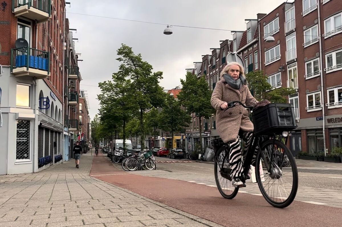 Hasta 80 mil bicis robadas al año: el reto de Ámsterdam frente a la movilidad sostenible | Especial