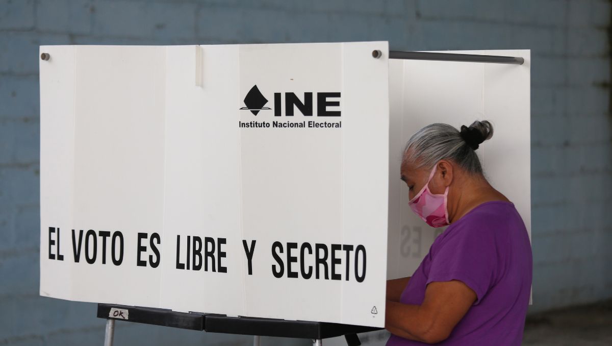 Hay más de 4 millones de personas con INE vigente. Jorge López