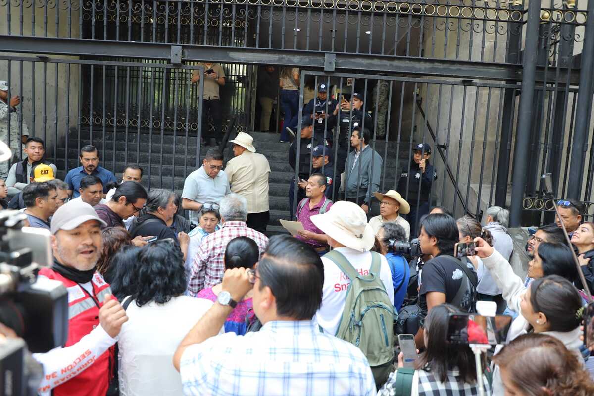 El plantón de la CNTE lleva cuatro días en la capital del país | Foto: Javier Ríos