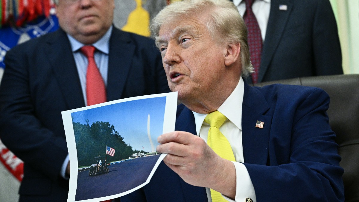 Previo a este proyecto, Trump ordenó renovar la superficie del estanque reflectante en National Mall | Foto: AFP