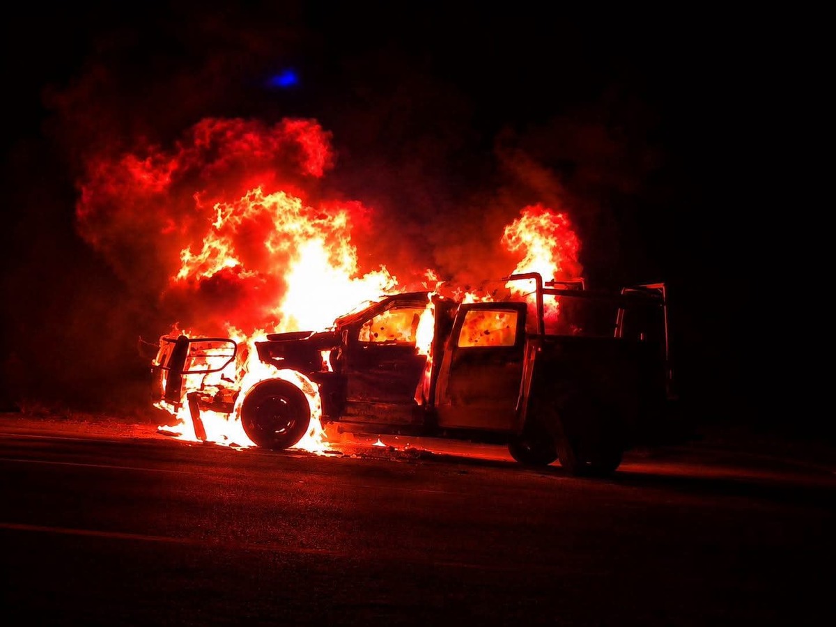 Se incendia patrulla de Marina en Corredor Urbano de Altamira