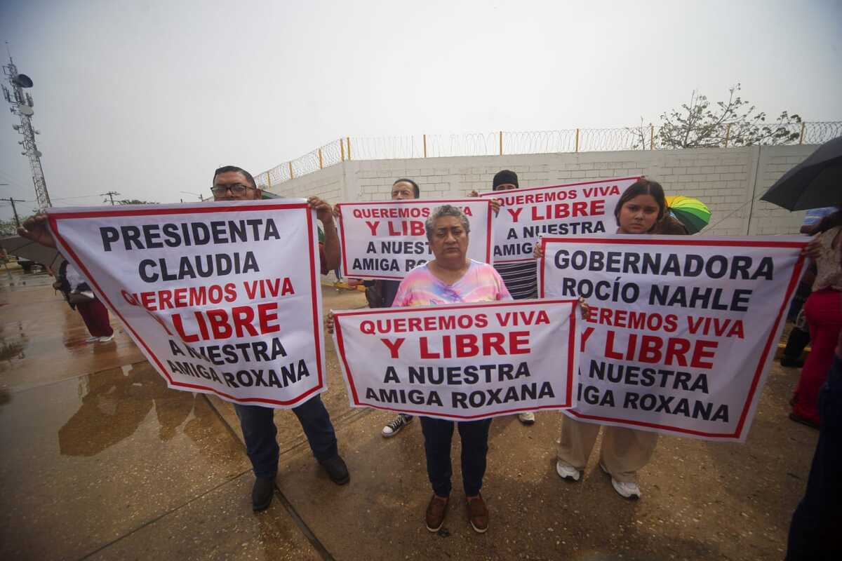 Rubicela Ramírez exige la localización de su hija Roxana Guzmán en Veracruz. | Foto: Araceli López