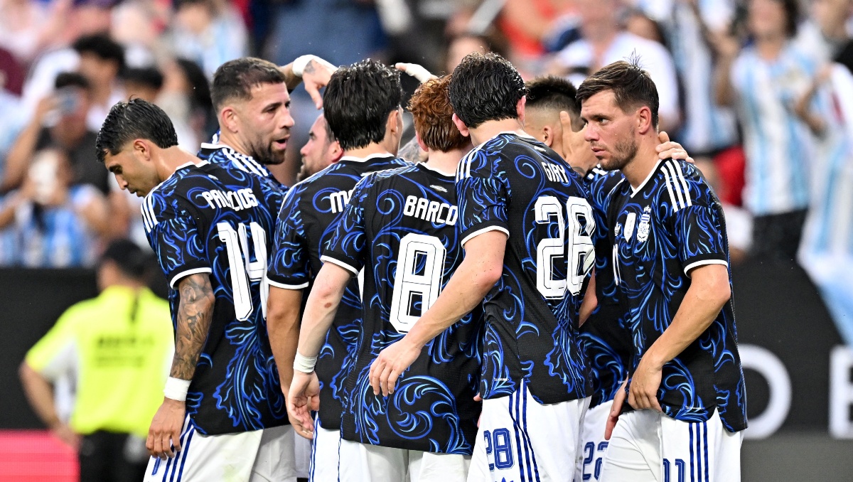 Argentina, sin Messi, vence a Honduras en su penúltimo ensayo para el Mundial (Reuters)