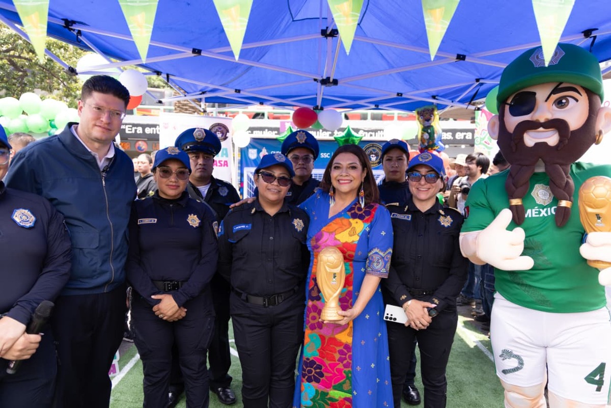 Inauguración de la “Glorieta Mundialista”, en la Glorieta de los Insurgentes. | Especial