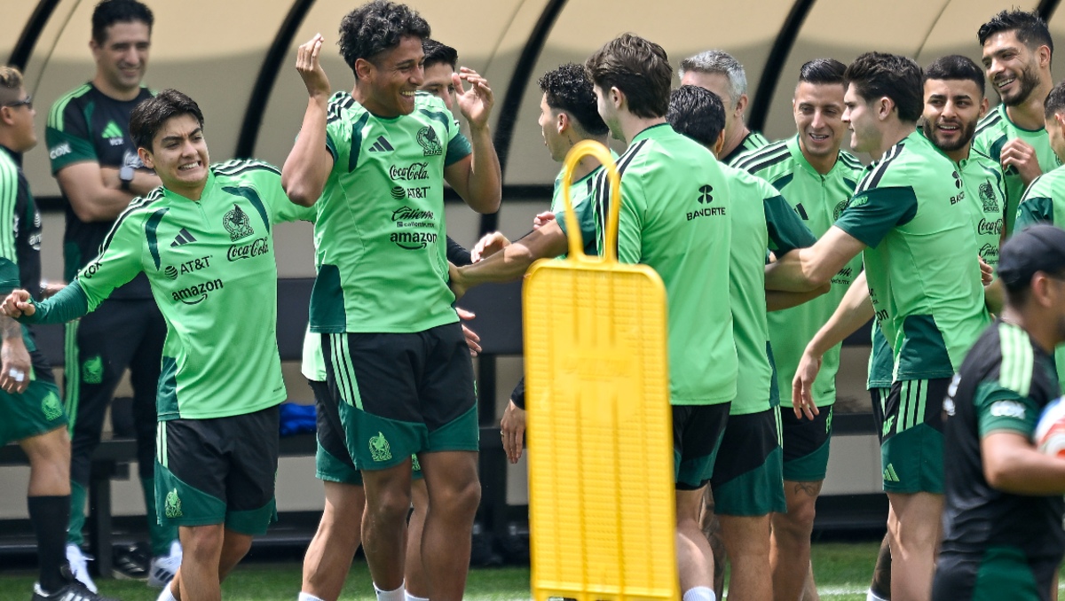 Selección Mexicana trabaja con buen ambiente previo al debut mundialista (Imago7)