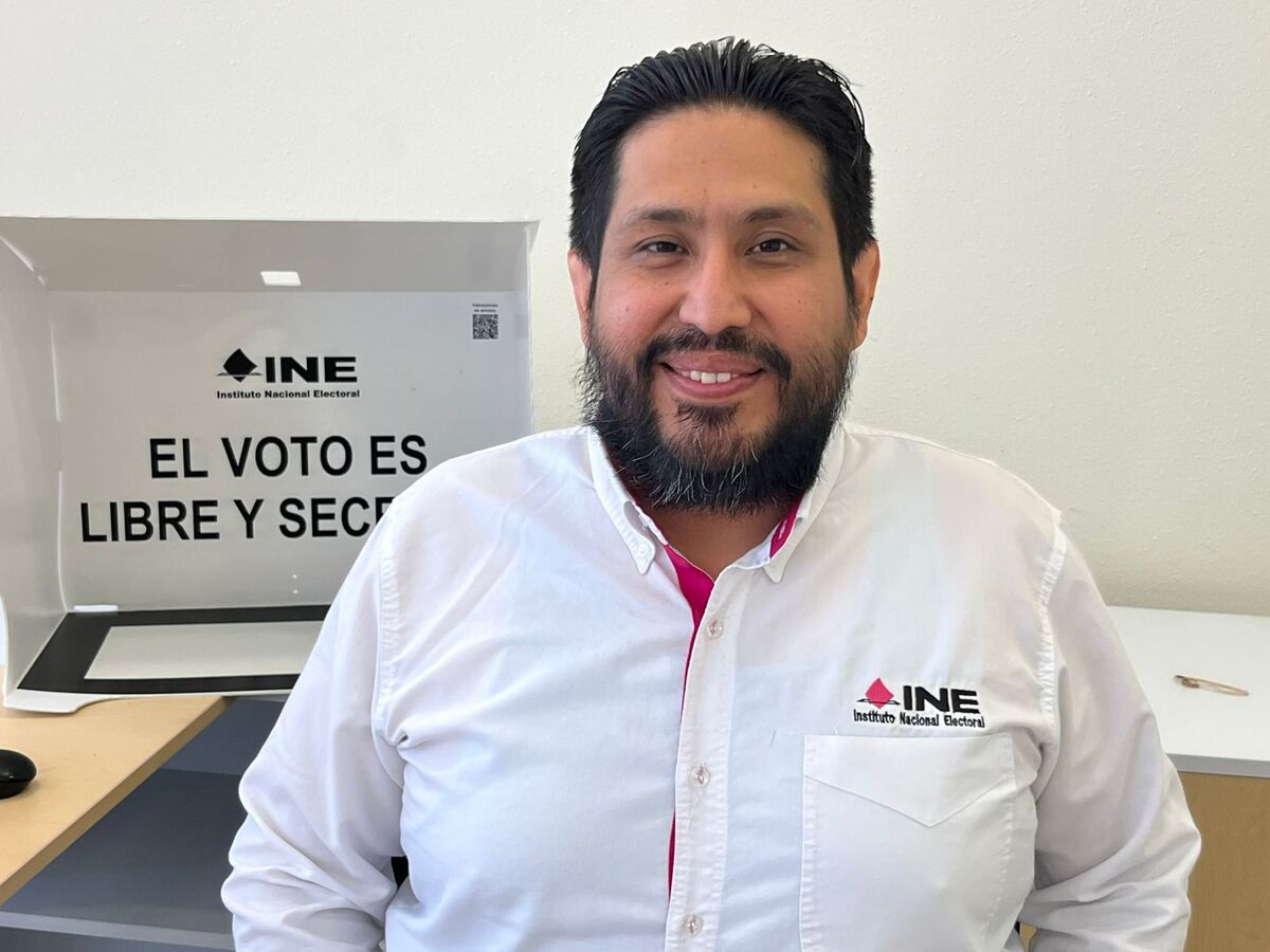 Uriel de Jesús López, encargado de organización del INE en Coahuila. | Foto: Pedro Domínguez