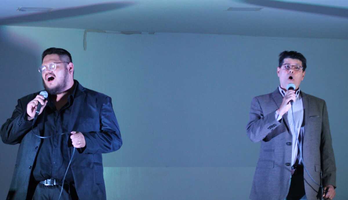 Alumnos de Erwin Rebollar Vocal Studio brillan en musical 'Soul Sound'.| Especial.