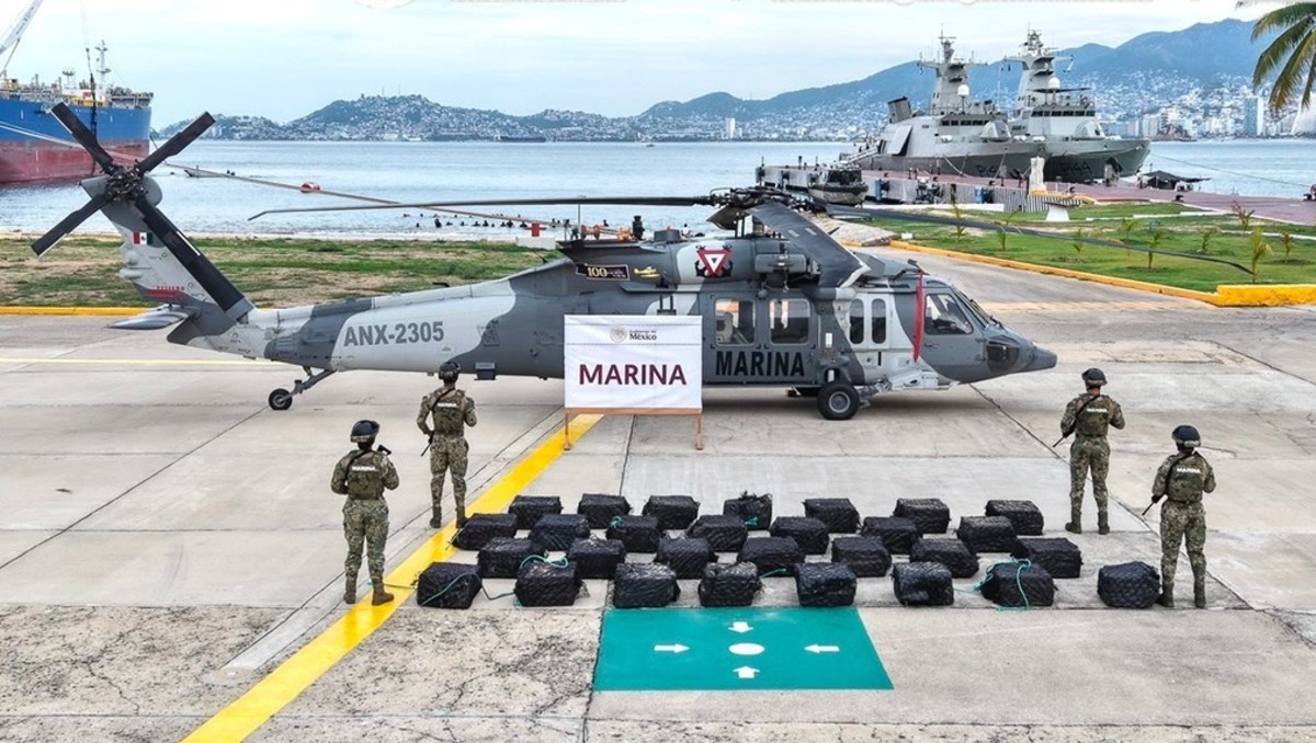 Elementos de la Marina aseguraron más de una tonelada de cocaína en costas de Guerrero. | Foto: SSPC