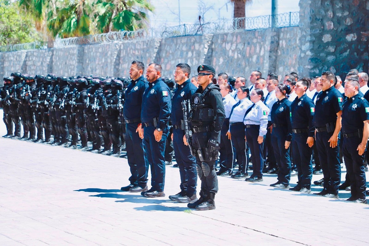 Elementos de la Policía de Torreón rindieron homenaje a la oficial Aniela Navarro | Especial