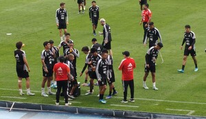 Perú será un digno sparring de España y ya se preparan para el undial 2030, asegura su entrenador.