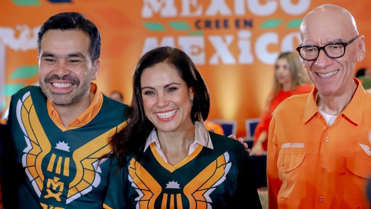 Alejandra Gutiérrez en evento de Movimiento Ciudadano