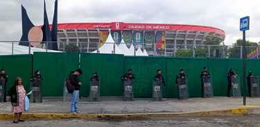 Blindaje del Estadio CdMx ante manifestación de la CNTE
