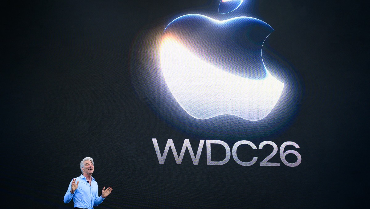 Craig Federighi, vicepresidente sénior de ingeniería de software de Apple, interviene durante la Conferencia Mundial de Desarrolladores. | AFP