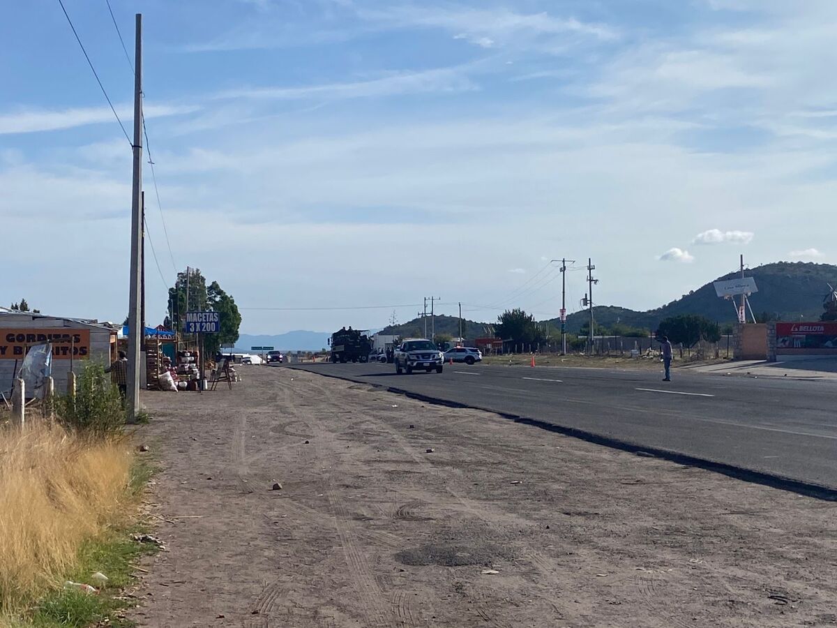 Realizan operativo de seguridad en la comunidad de Casa Blanca sobre carretera a Durango. (Foto: Gilberto Lastra)
