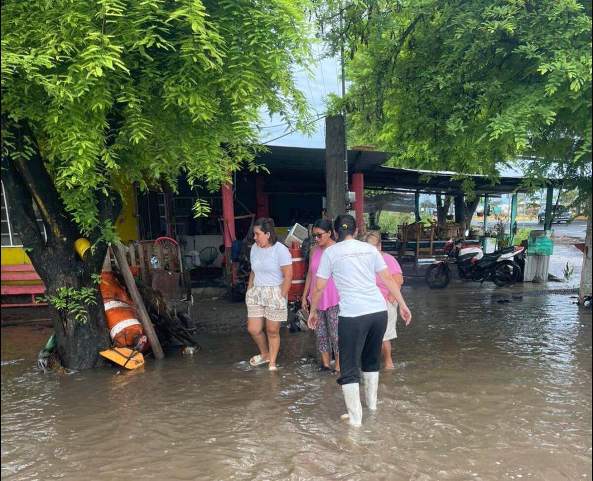 Se registraron cierre de caminos por tirantes de agua. | Foto: Isabel Zamudio
