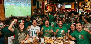 Restricciones para transmitir todos los partidos del Mundial 2026 en negocios (Gemini)